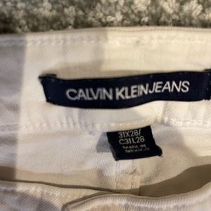 White skinny(ish) jeans.